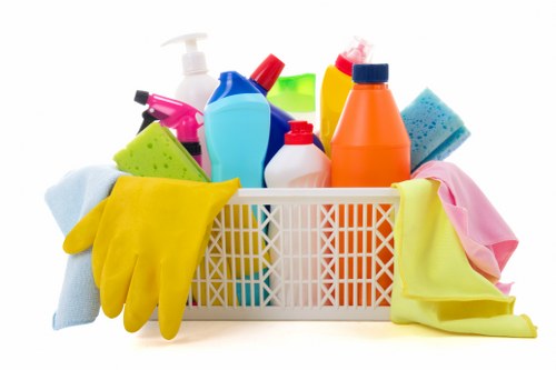 Local cleaner preparing a Southkensington apartment for a regular visit